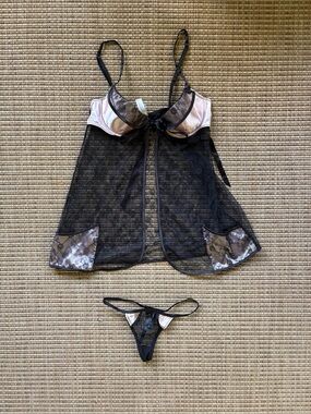 Victoria's Secret Black Sheer Lace Babydoll with Pale Pink Cups
